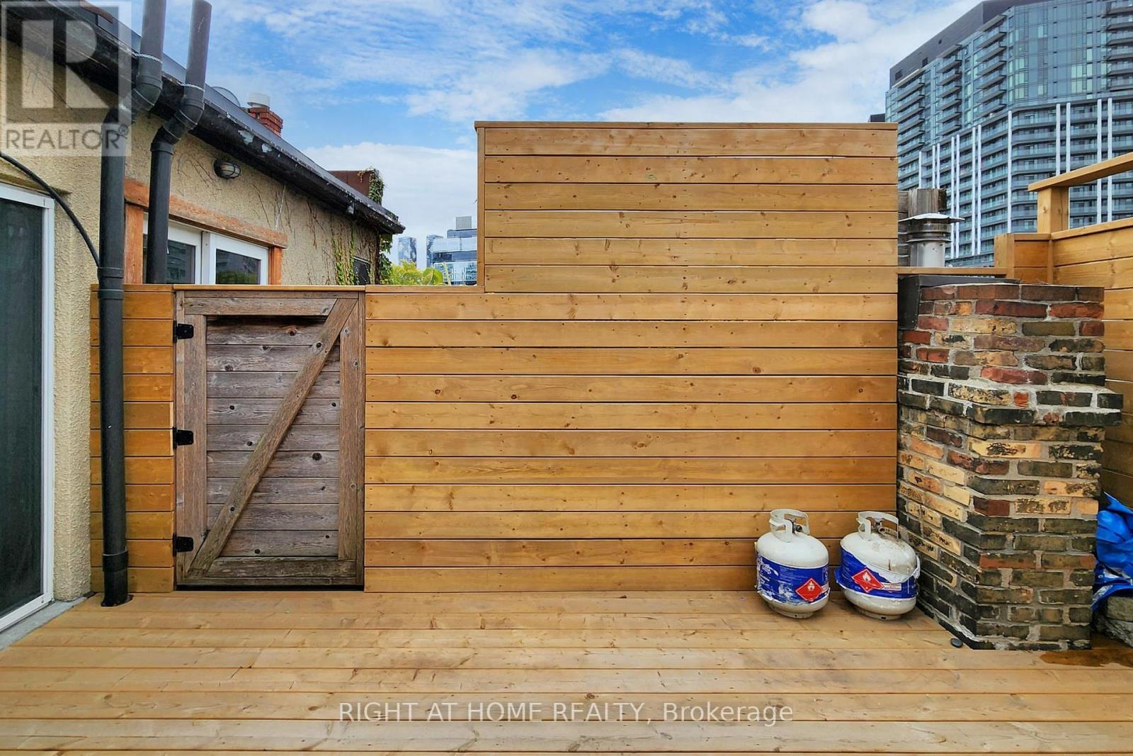 394 King Street E, Toronto (Moss Park), Ontario  M5A 1K9 - Photo 47 - C12216686