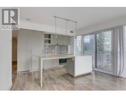 2004 - 88 HARBOUR STREET, Toronto, Ontario