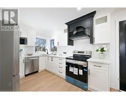 812 TENTH Avenue, Hamilton, Ontario