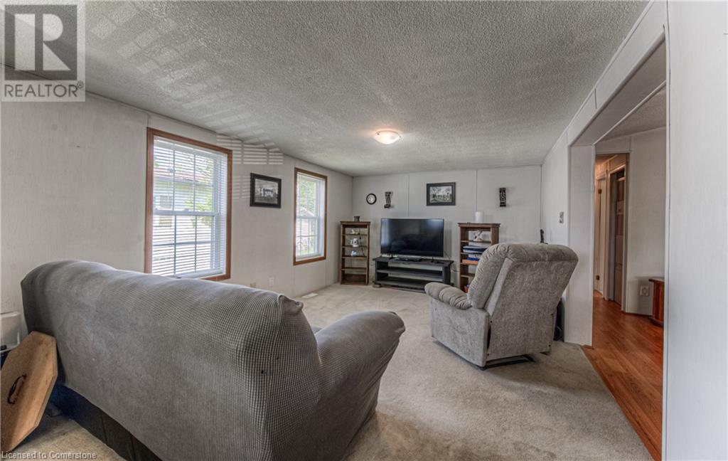 580 Beaver Creek Road Unit# 61, Waterloo, Ontario  N2J 3Z4 - Photo 5 - 40739636