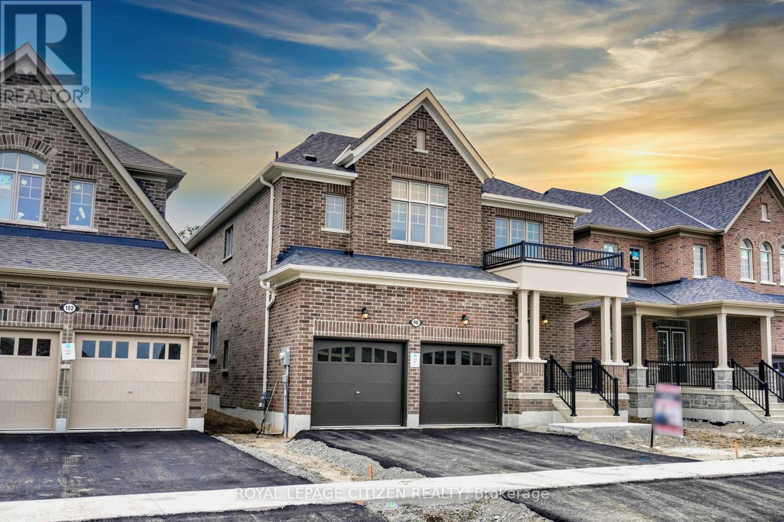 98 NORTH GARDEN BOULEVARD W, Scugog, Ontario