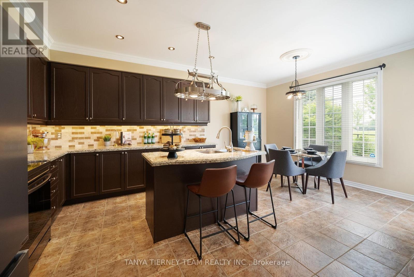 116 Cachet Boulevard, Whitby, Ontario  L1M 2M5 - Photo 17 - E12216784