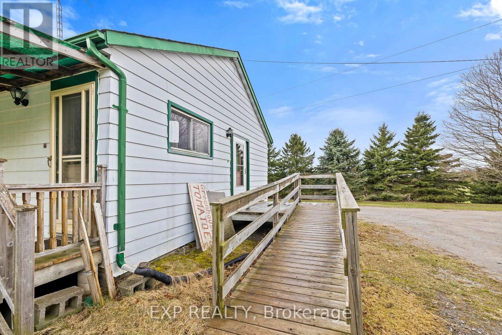 3070 Taunton Road E, Clarington, Ontario  L1C 7A6 - Photo 14 - E12216825