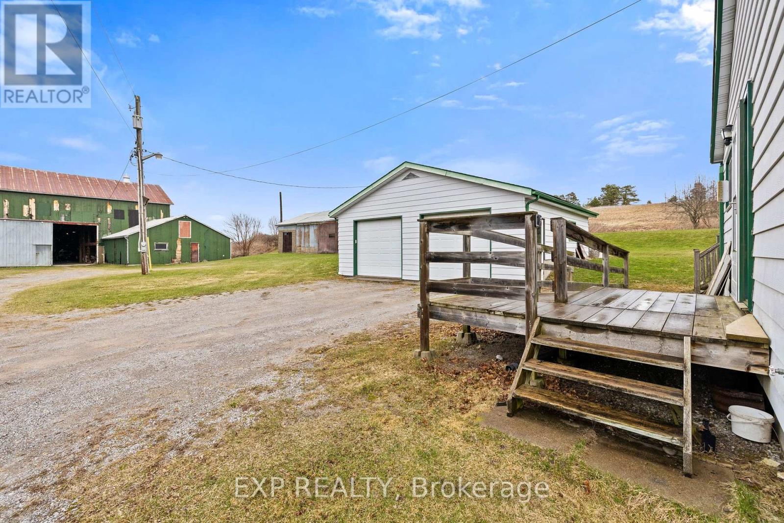 3070 Taunton Road E, Clarington, Ontario  L1C 7A6 - Photo 16 - E12216825