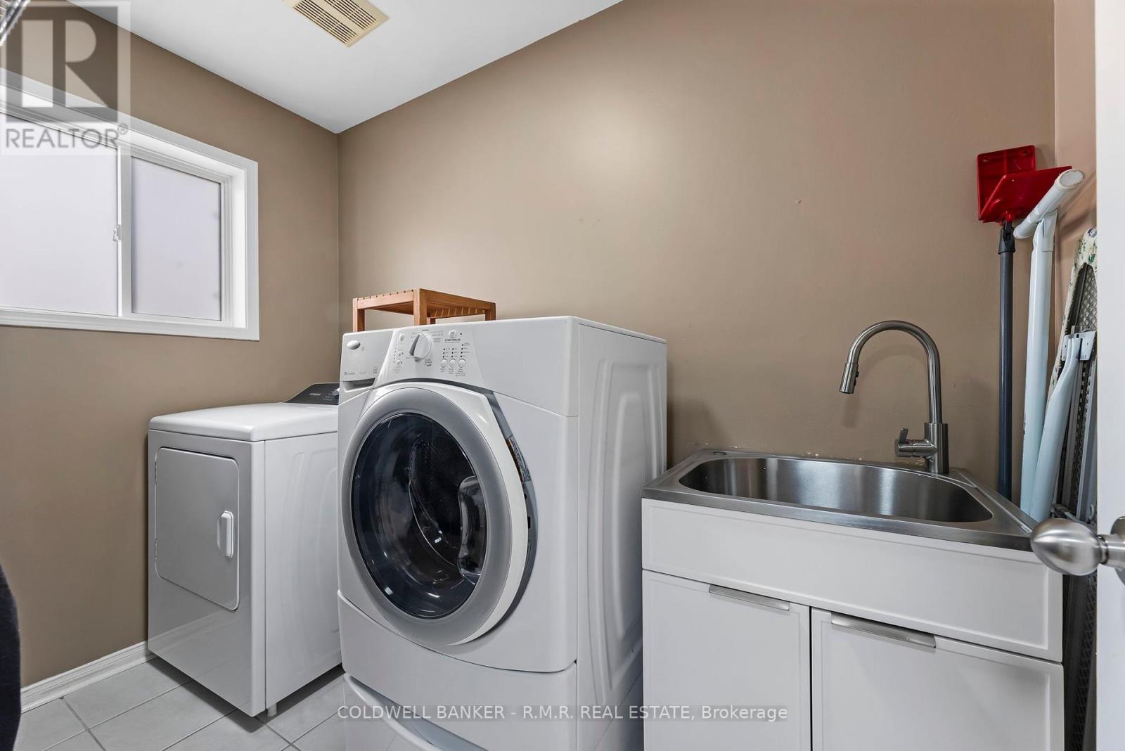 1151 Ashgrove Crescent, Oshawa (Pinecrest), Ontario  L1K 2X7 - Photo 21 - E12216838