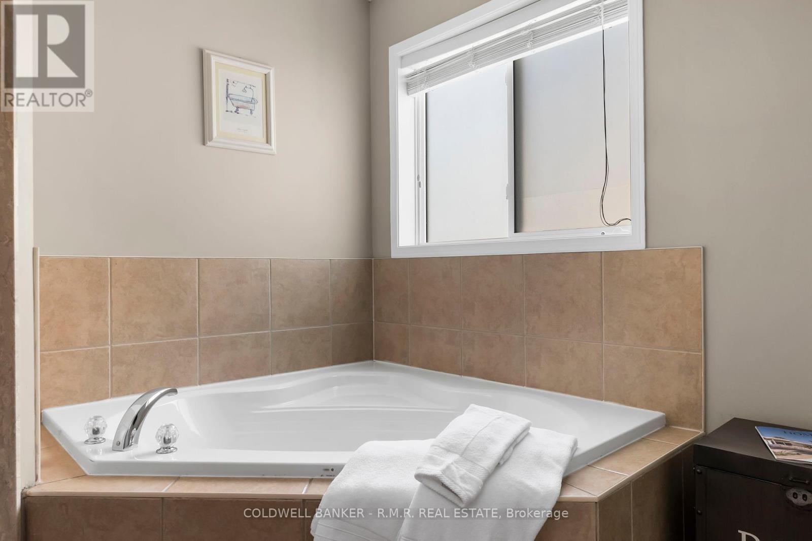 1151 Ashgrove Crescent, Oshawa (Pinecrest), Ontario  L1K 2X7 - Photo 29 - E12216838