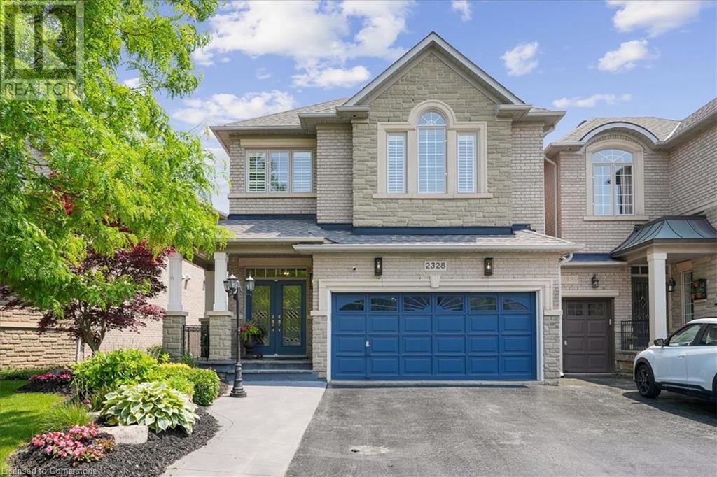 2328 WOODFIELD Road, Oakville, Ontario