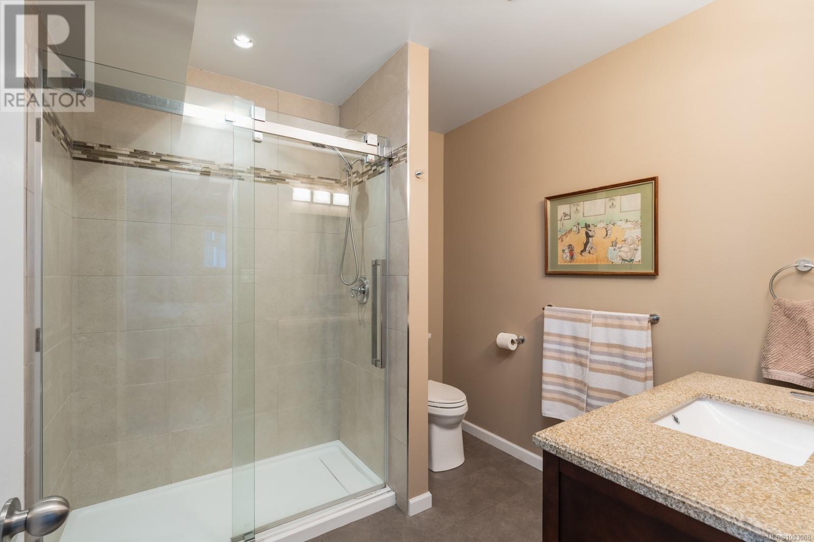 9055 Lochside Dr, North Saanich, British Columbia  V8L 1N1 - Photo 33 - 1003068