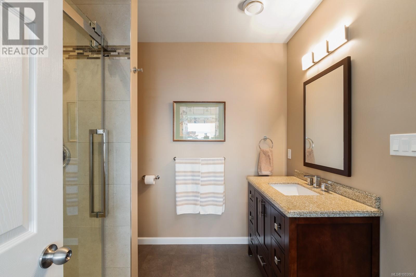 9055 Lochside Dr, North Saanich, British Columbia  V8L 1N1 - Photo 32 - 1003068