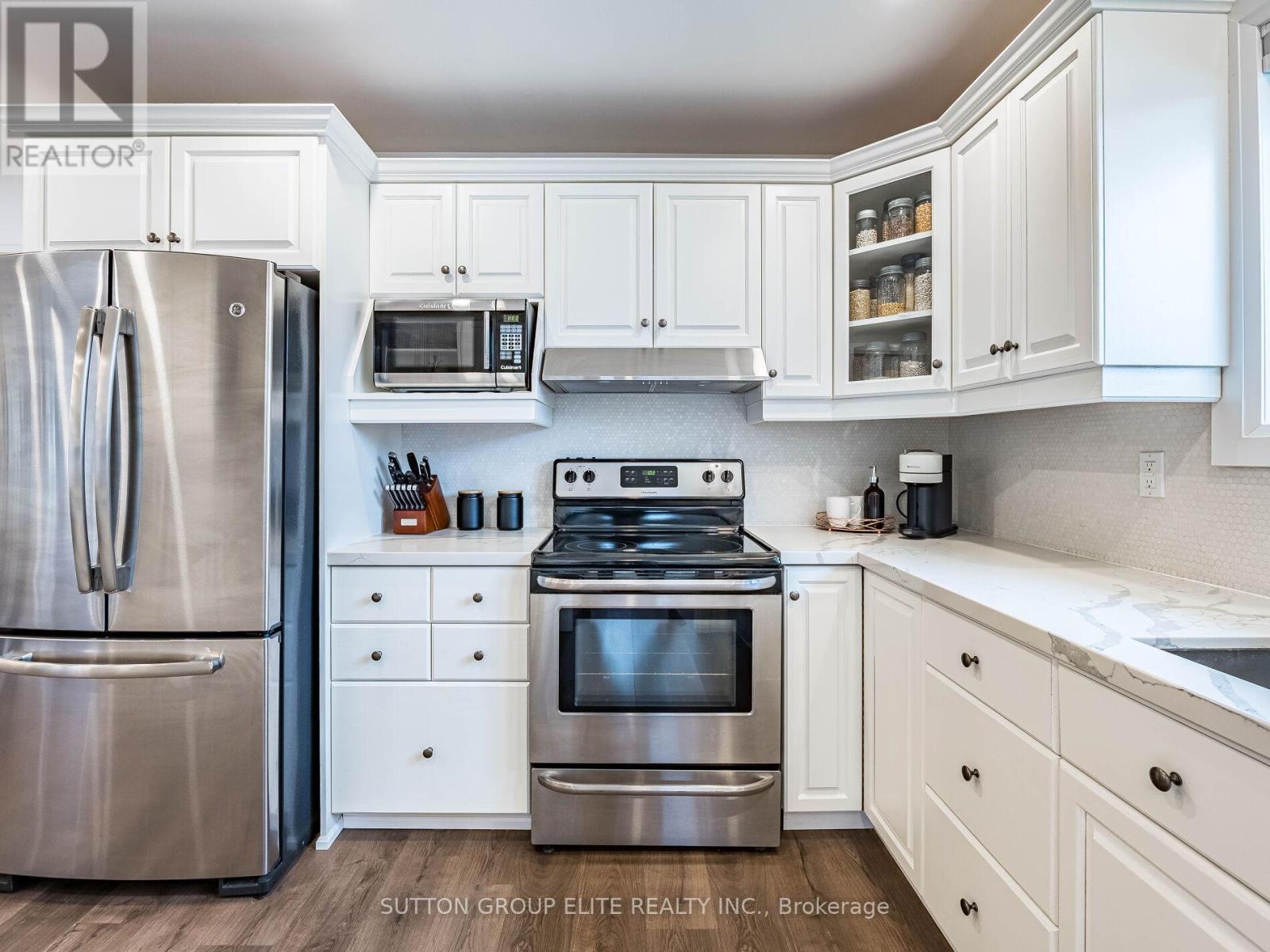 19 Joycelyn Crescent, Halton Hills, Ontario  L7G 2S5 - Photo 13 - W12130751
