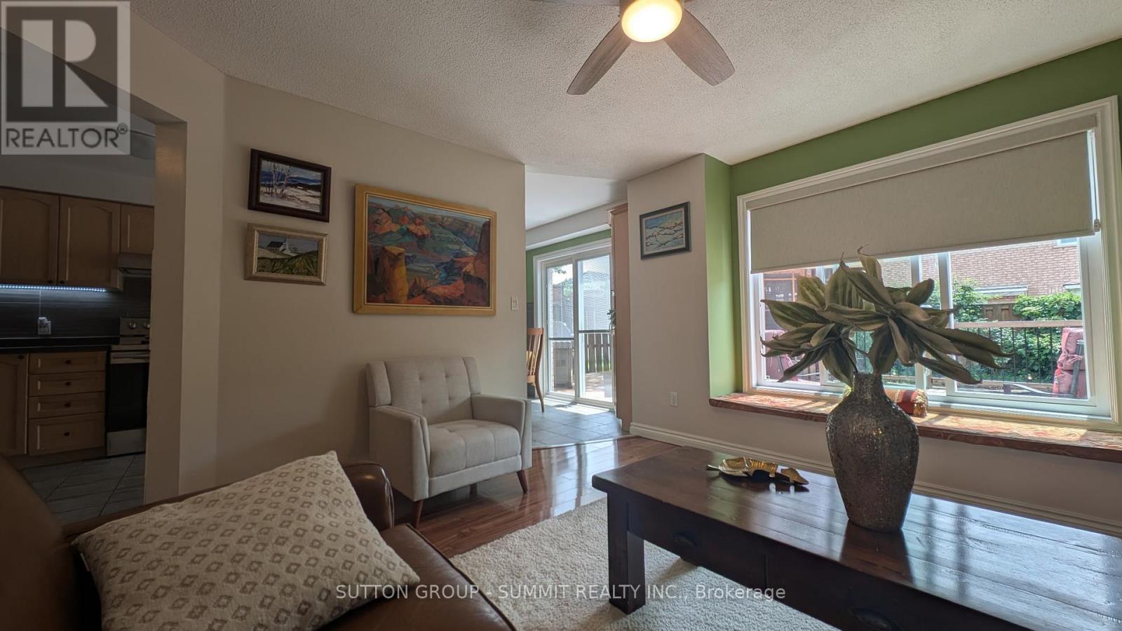 7 Blue Lake Avenue, Brampton, Ontario  L6X 4W1 - Photo 6 - W12182313