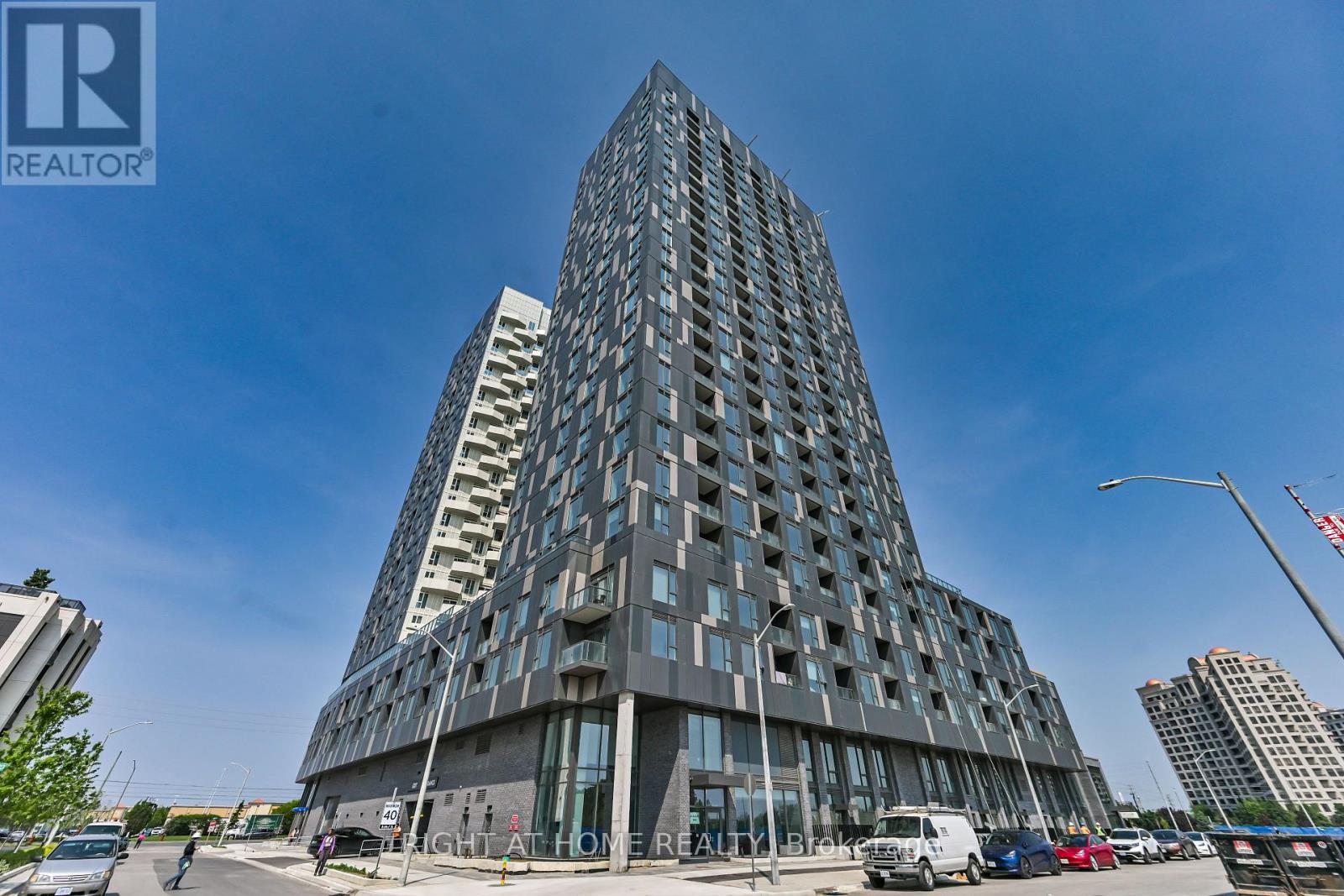 2201 - 474 CALDARI ROAD, Vaughan, Ontario
