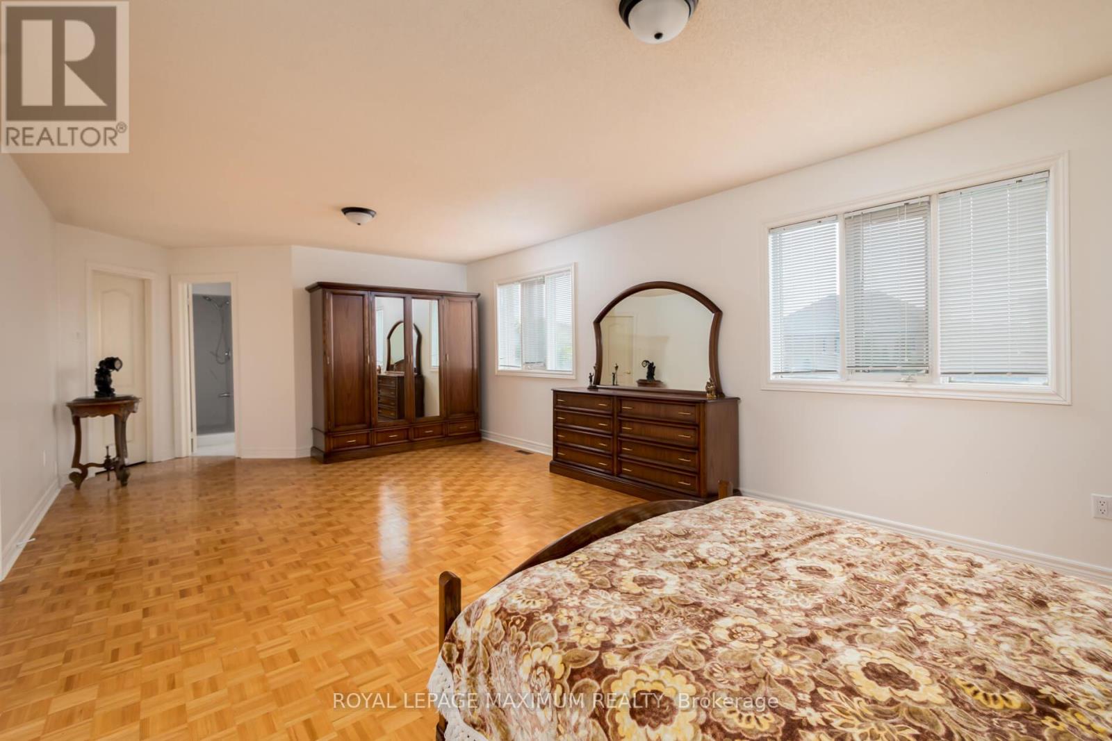 45 Windrose Court, Vaughan (East Woodbridge), Ontario  L4L 9G9 - Photo 24 - N12216865