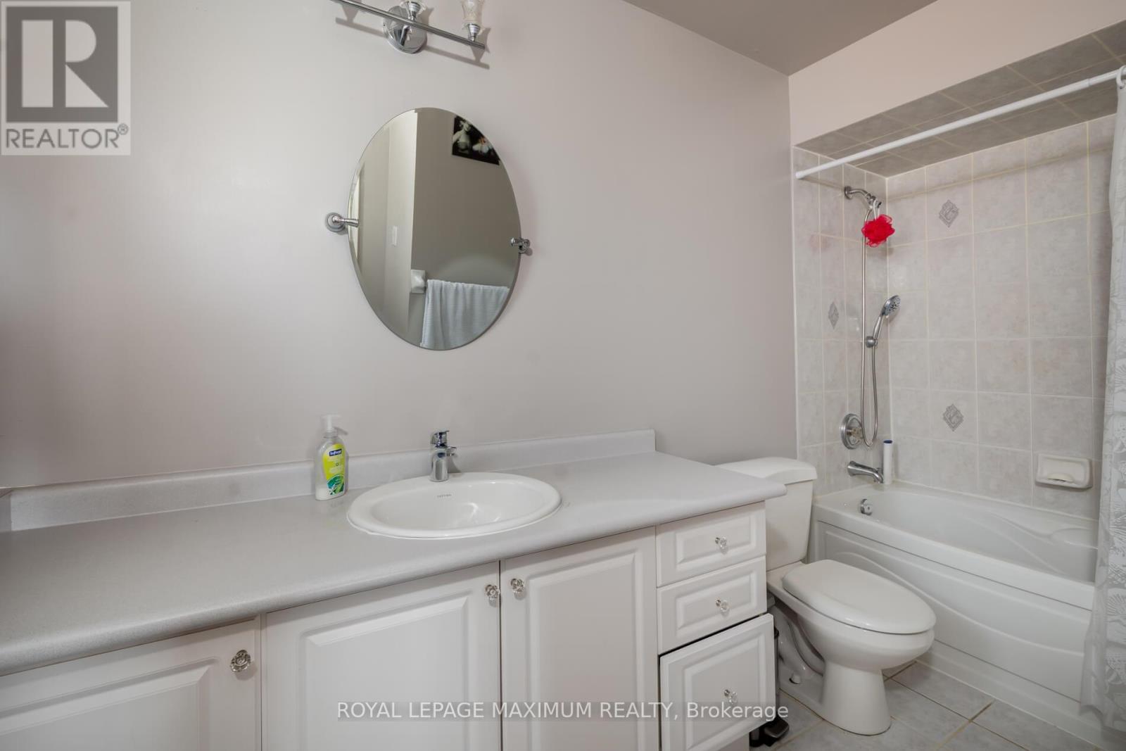 45 Windrose Court, Vaughan (East Woodbridge), Ontario  L4L 9G9 - Photo 31 - N12216865
