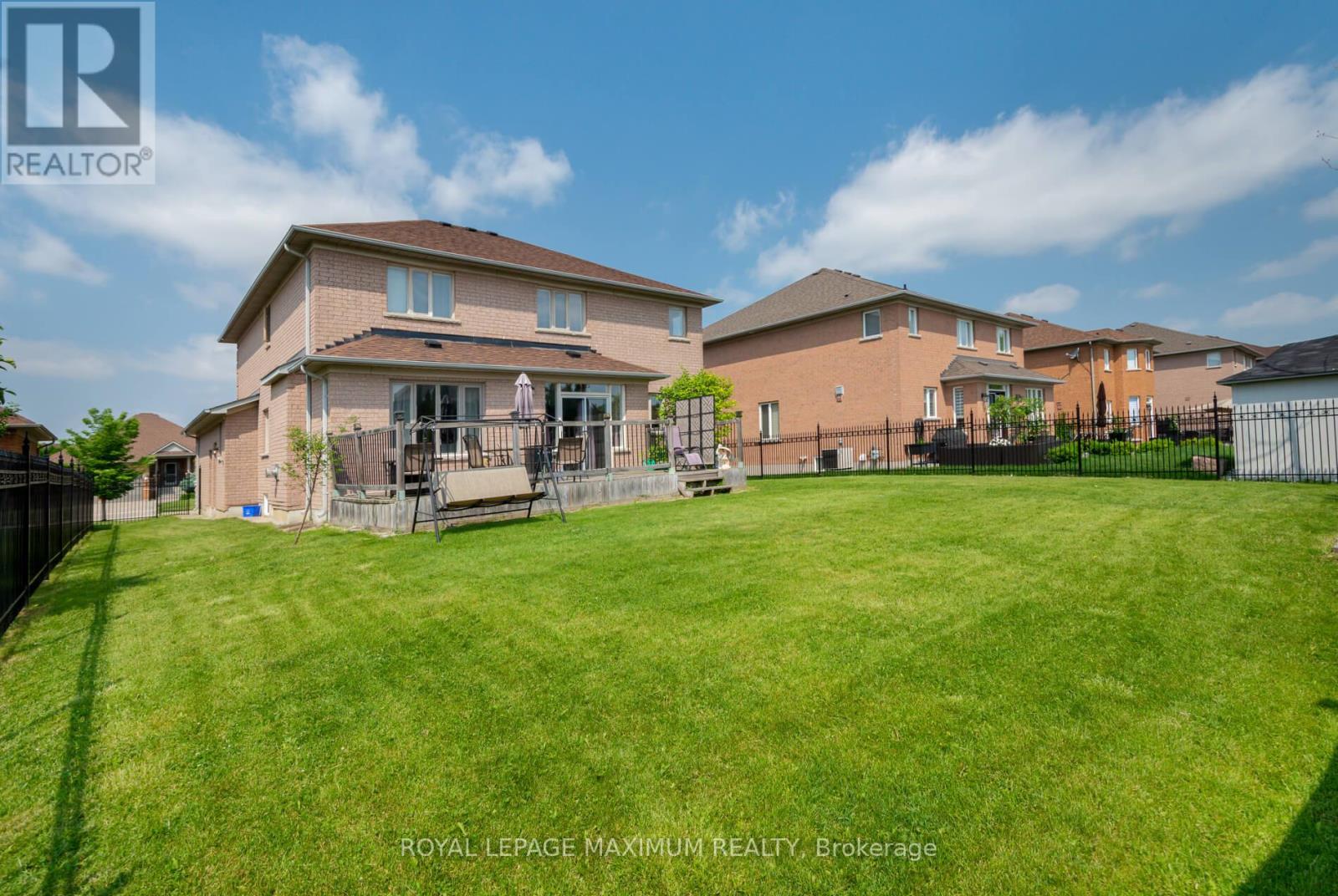 45 Windrose Court, Vaughan (East Woodbridge), Ontario  L4L 9G9 - Photo 36 - N12216865