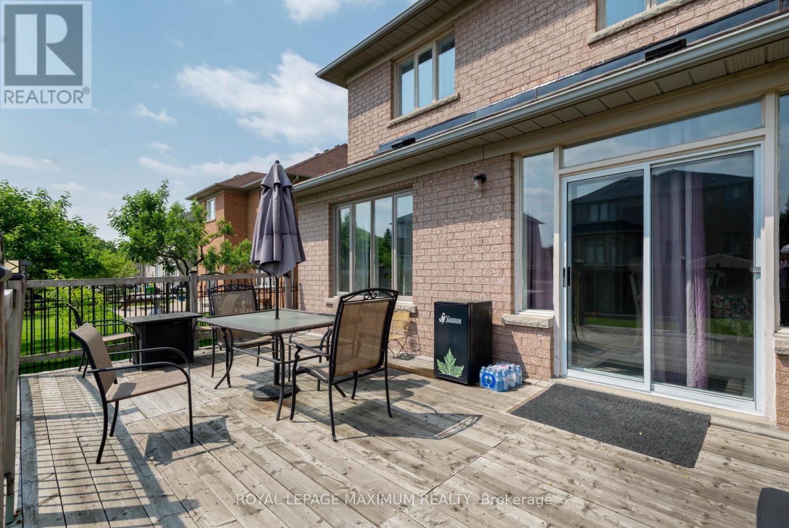 45 Windrose Court, Vaughan (East Woodbridge), Ontario  L4L 9G9 - Photo 40 - N12216865