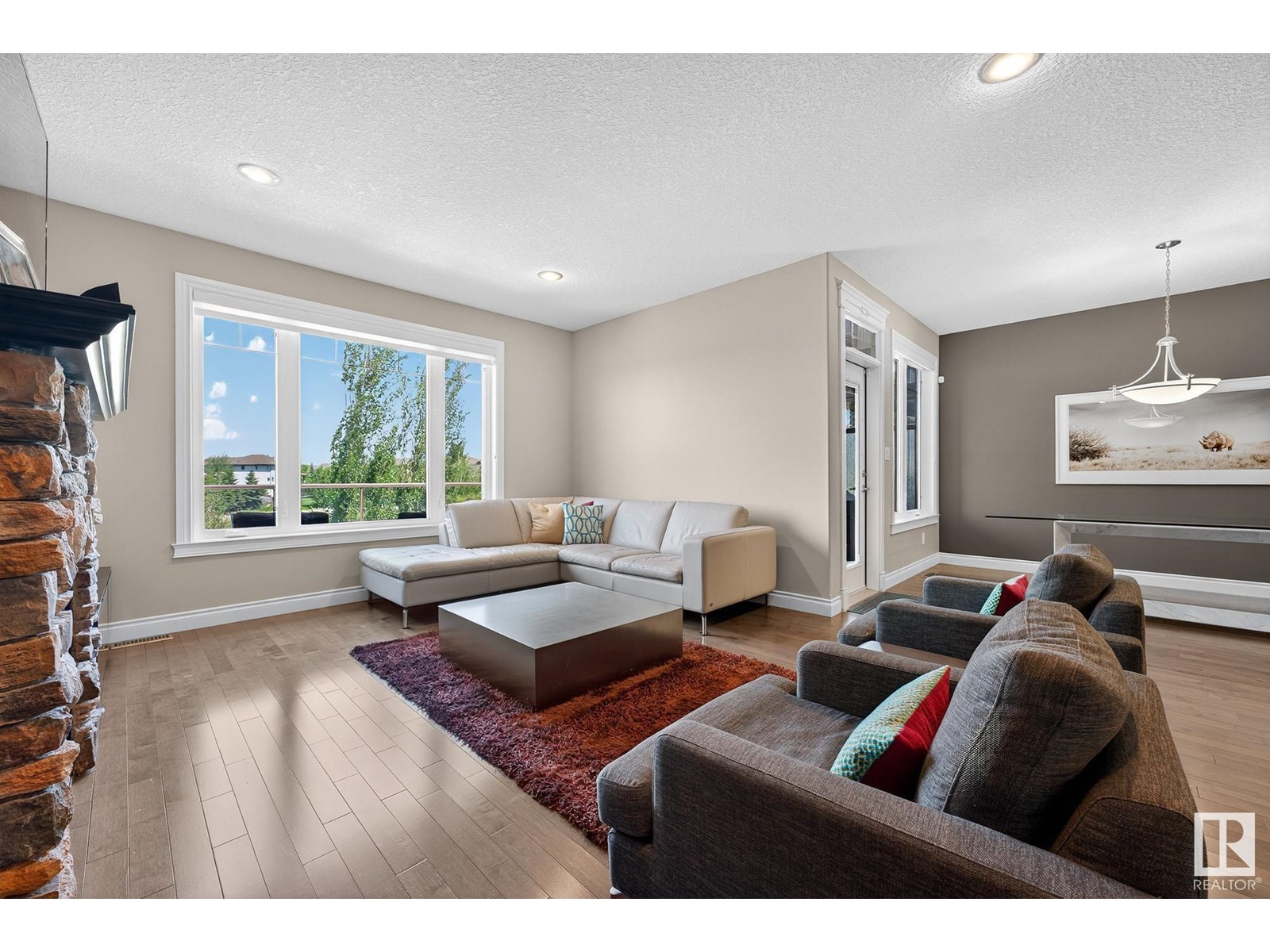 Property at 125 CAMPBELL DR image 5