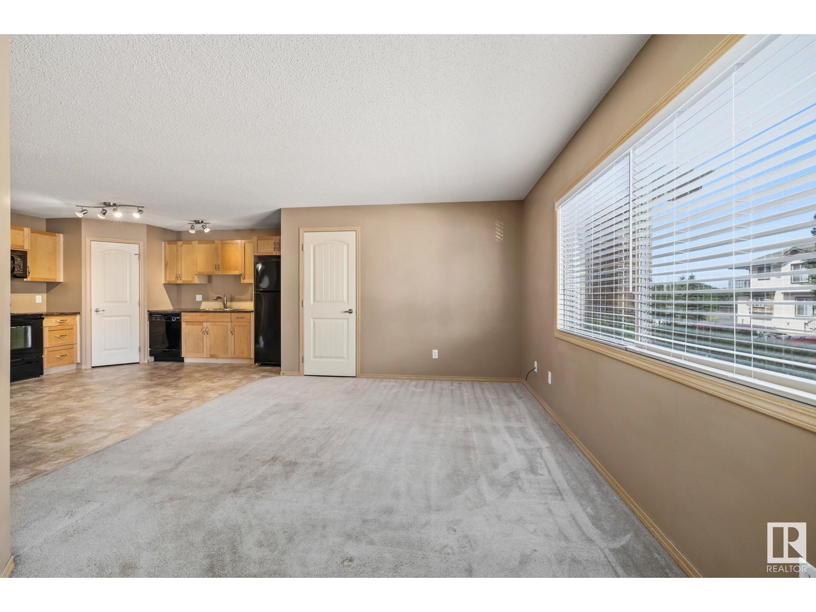 Property at #85 604 62 ST SW image 2