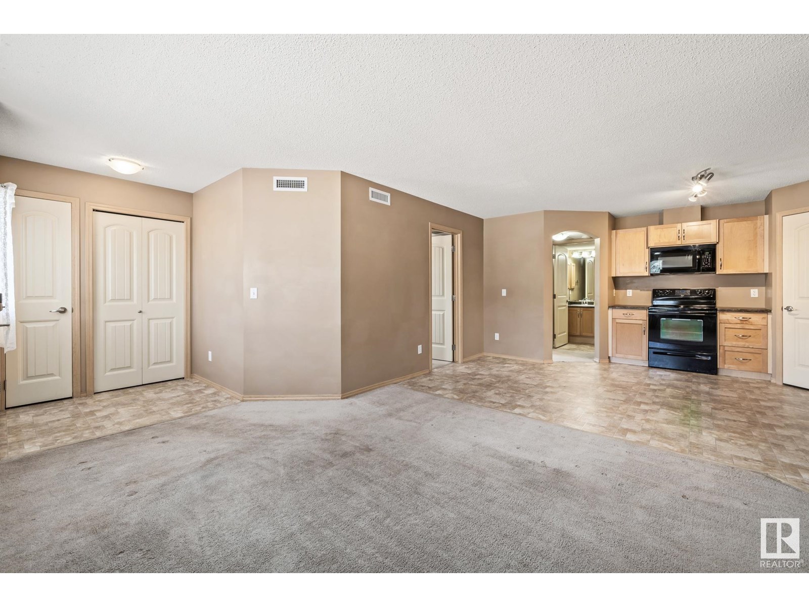 Property at #85 604 62 ST SW image 5