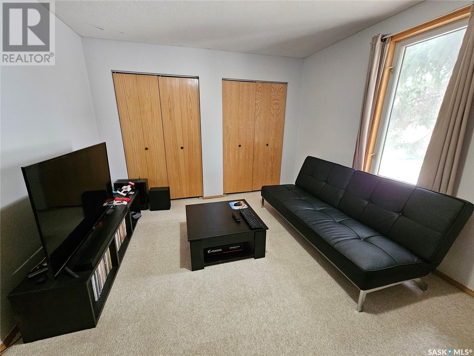 1051 Montgomery Street, Moose Jaw, Saskatchewan  S6H 2W9 - Photo 10 - SK009276