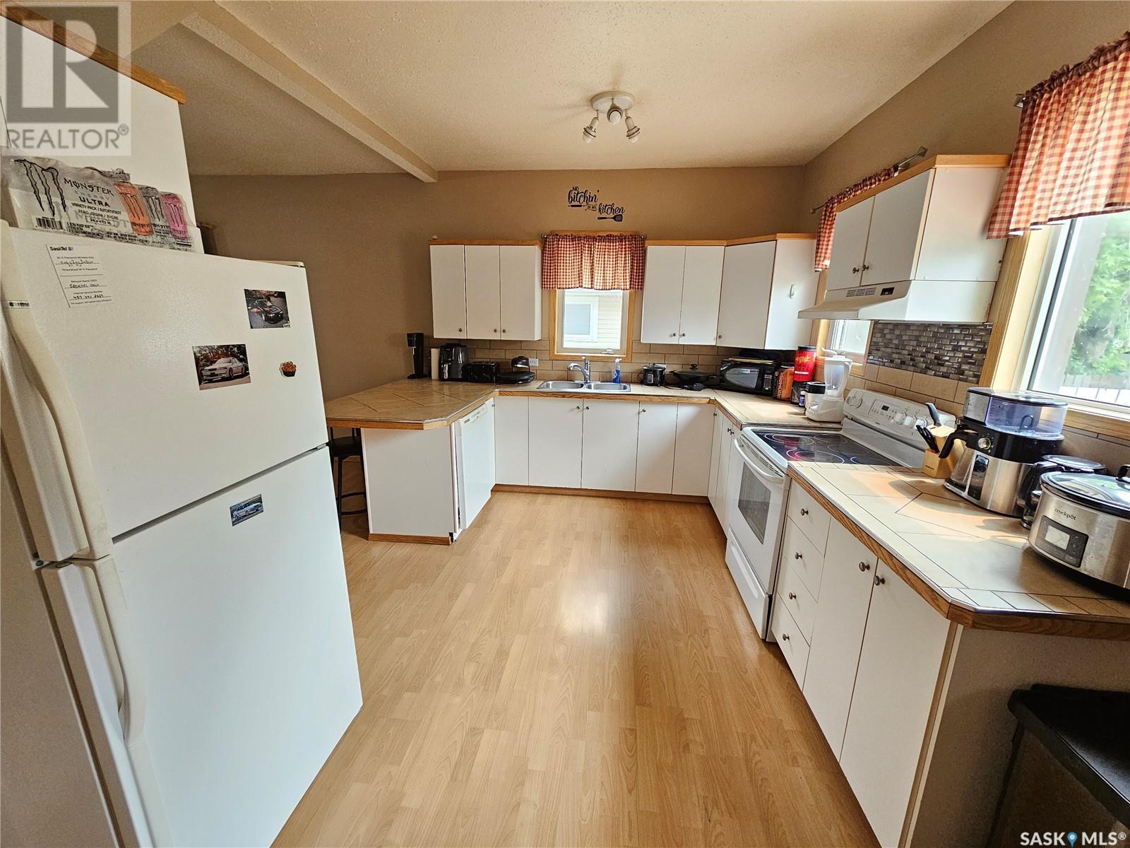 1051 Montgomery Street, Moose Jaw, Saskatchewan  S6H 2W9 - Photo 6 - SK009276