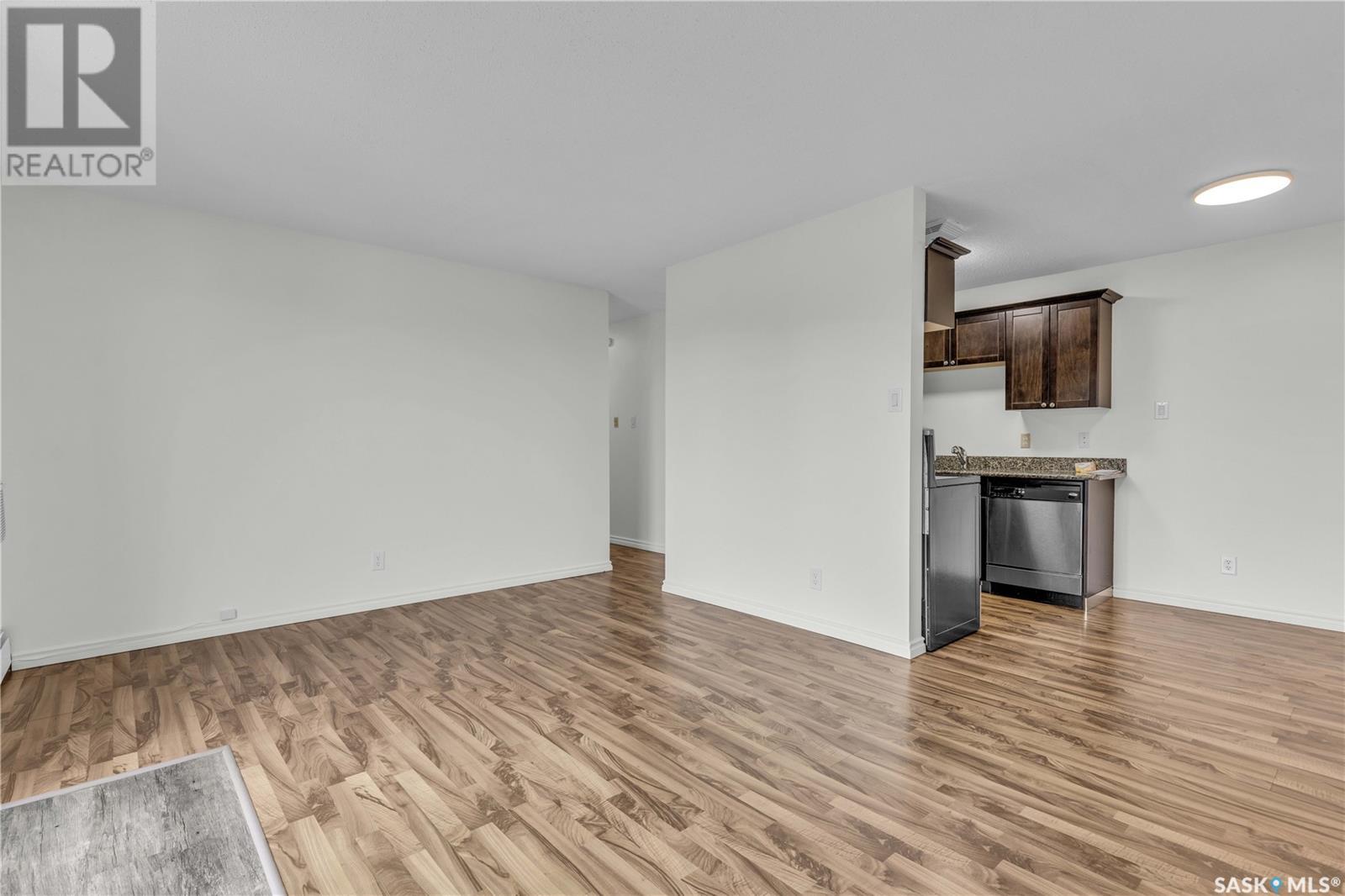 17 176 Acadia Court, Saskatoon, Saskatchewan  S7H 4C4 - Photo 8 - SK009238