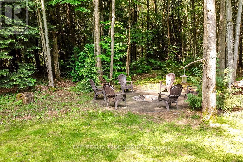 22 Marni Lane, Springwater, Ontario  L0L 2K0 - Photo 35 - S12216666