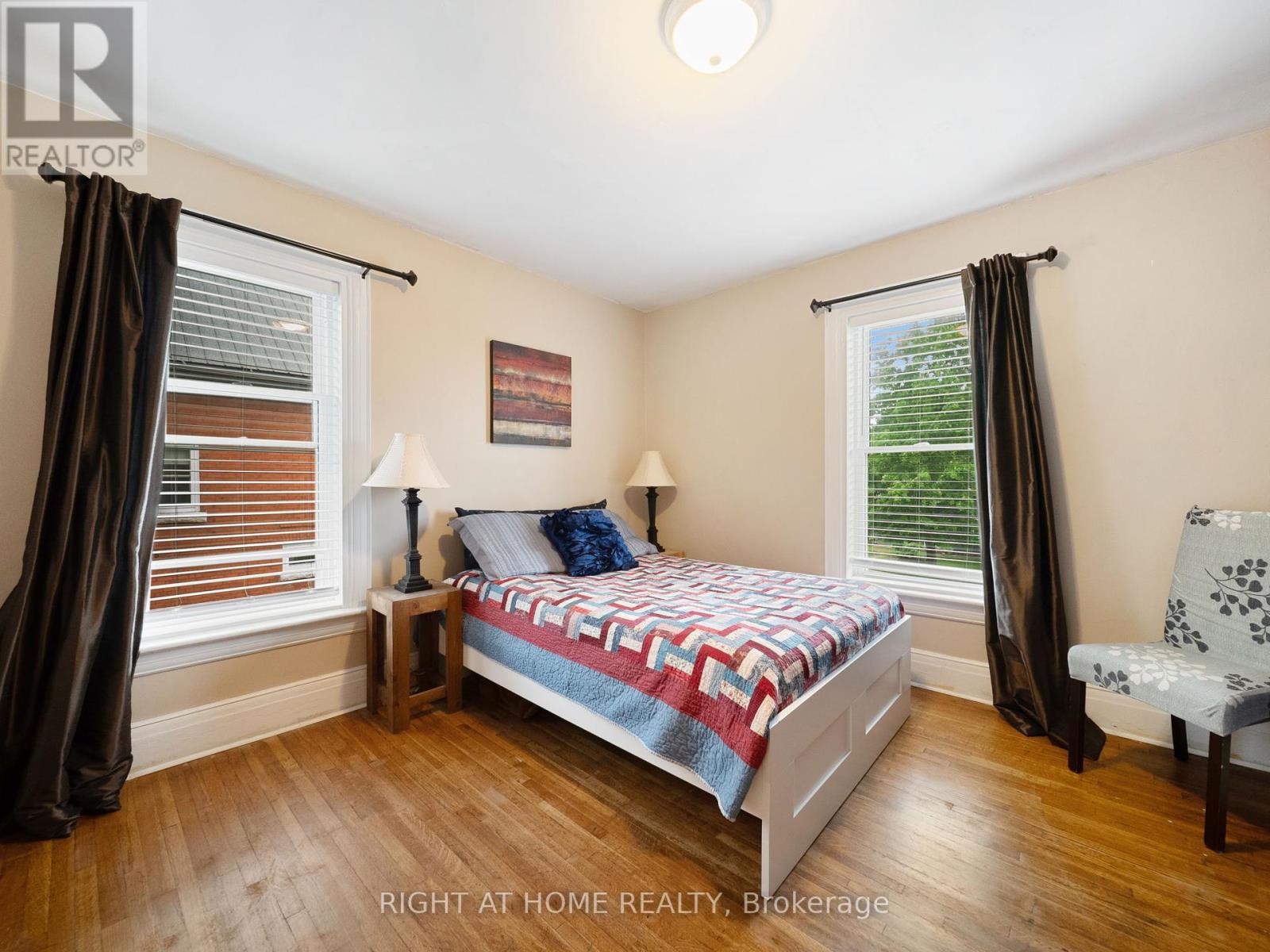 251 Laclie Street, Orillia, Ontario  L3V 4N8 - Photo 19 - S12216807