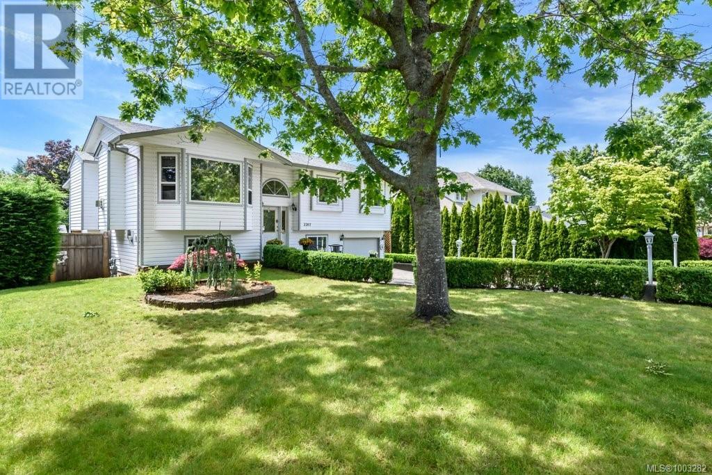 2267 Nitnat Pl, Courtenay, British Columbia  V9N 9E4 - Photo 2 - 1003282