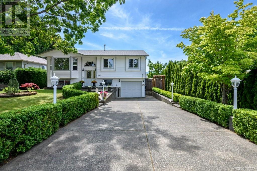 2267 Nitnat Pl, Courtenay, British Columbia  V9N 9E4 - Photo 37 - 1003282