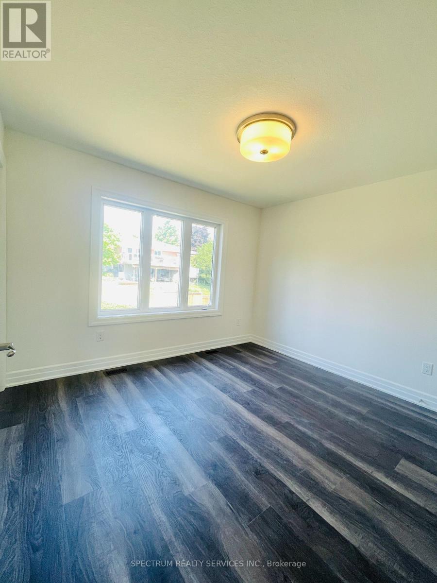 22 - 620 Colborne Street, Brantford, Ontario  N3T 0Y1 - Photo 3 - X12212310