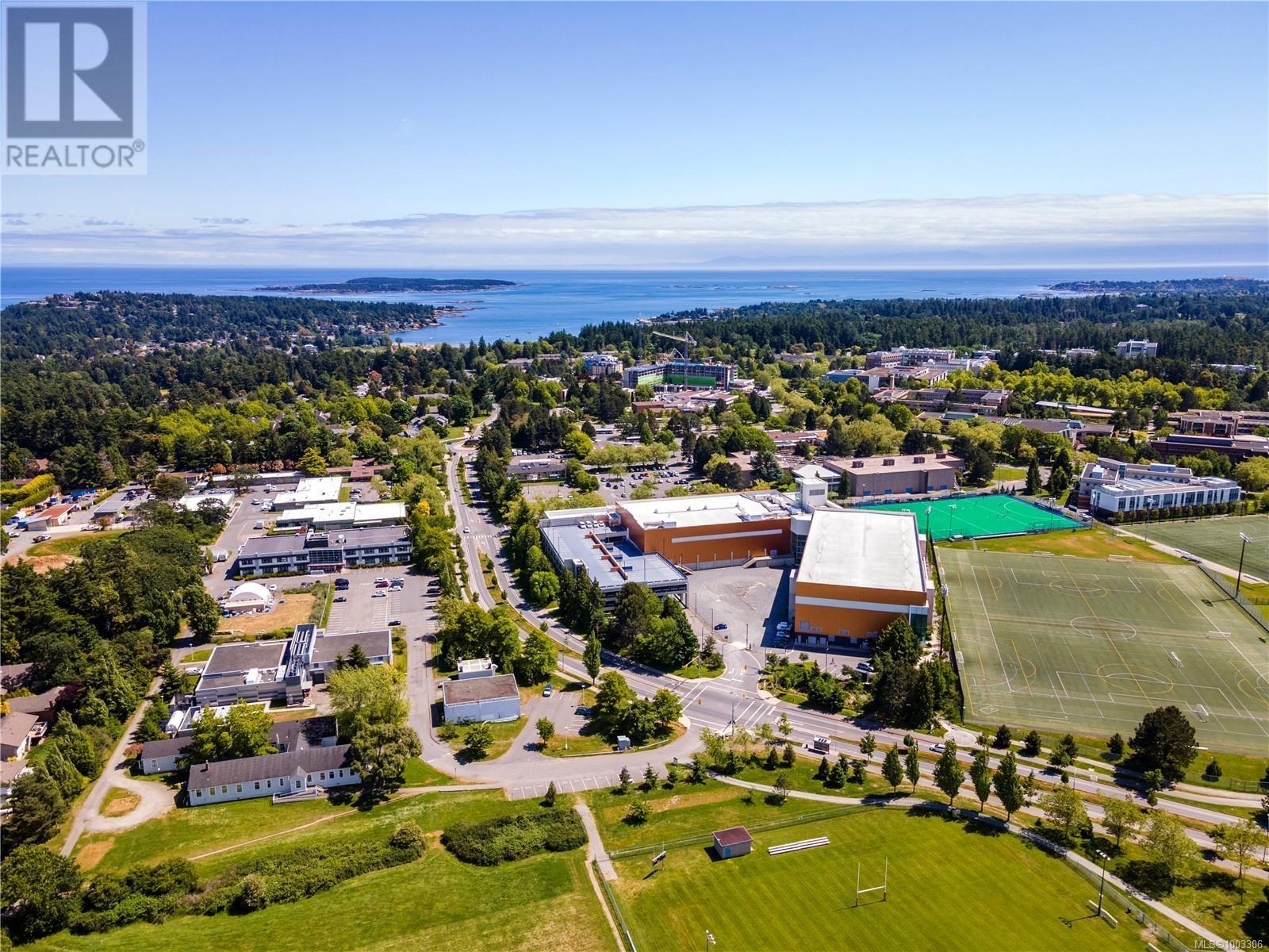 Unit 5 3907 Cedar Hill Rd, Saanich, British Columbia  V8P 3Z8 - Photo 41 - 1003306