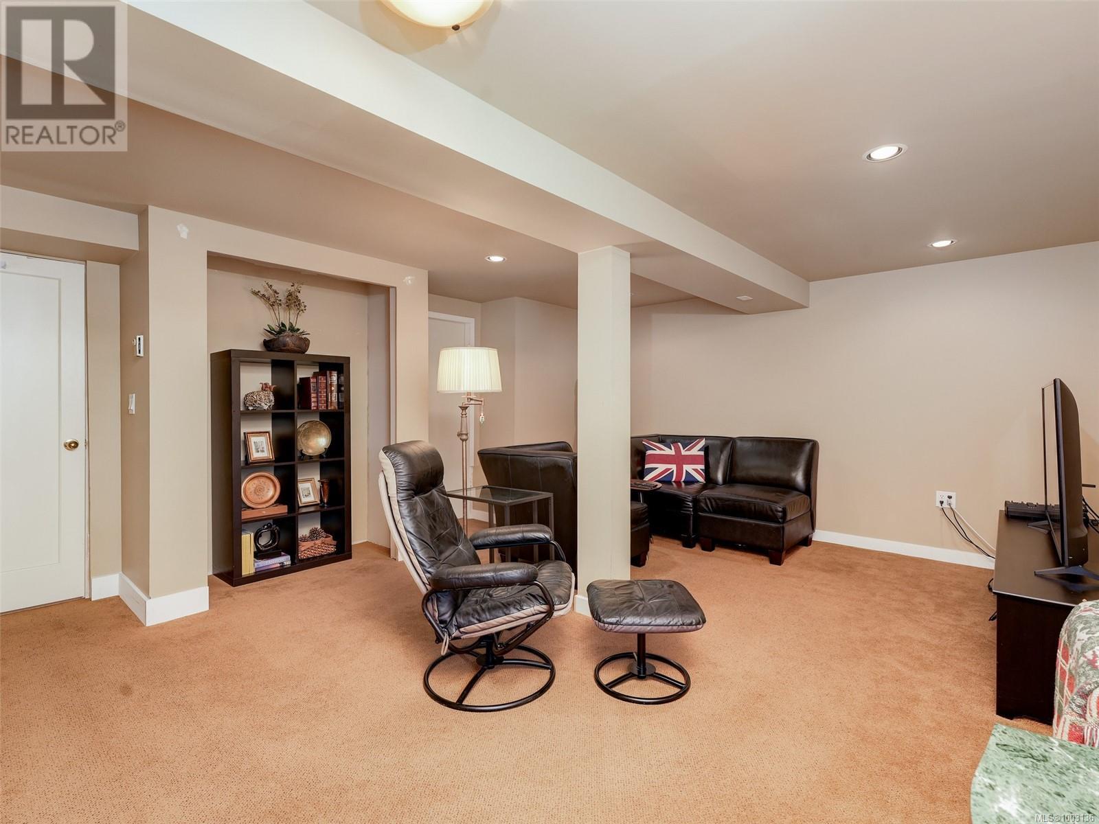 2488 Central Ave, Oak Bay, British Columbia  V8S 2S8 - Photo 22 - 1003136