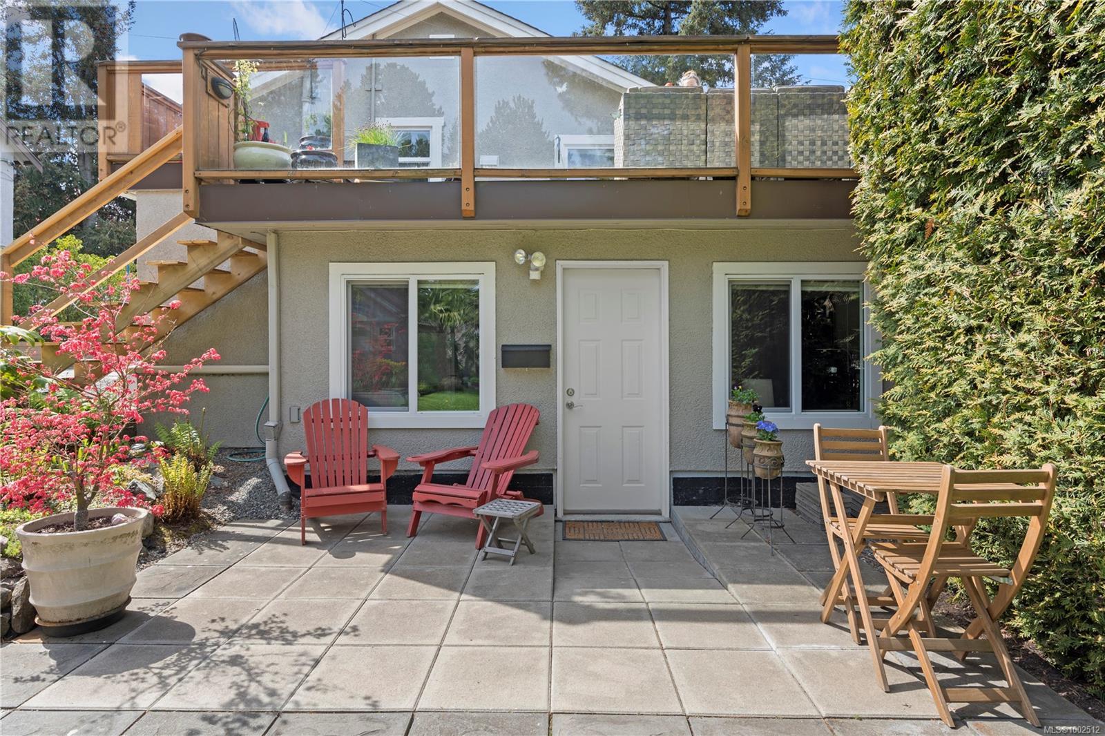 130 Hampton Rd, Saanich, British Columbia  V8Z 1G7 - Photo 39 - 1002512