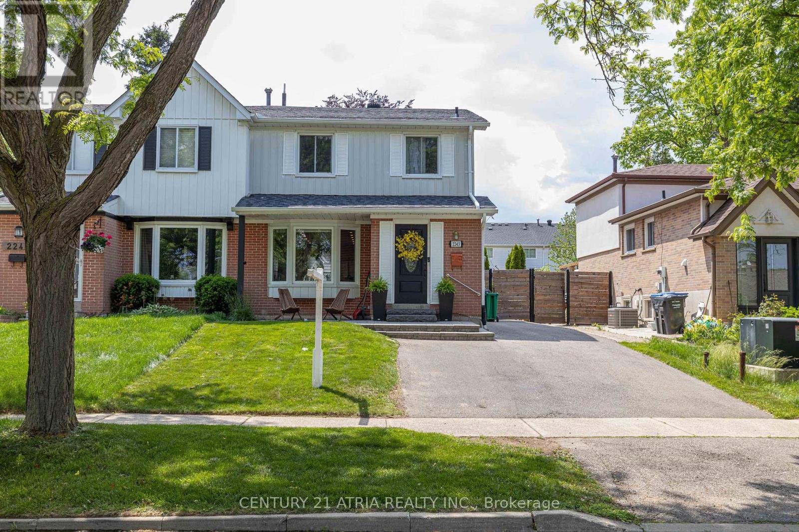 2243 BUTTONBUSH CRESCENT, Mississauga, Ontario