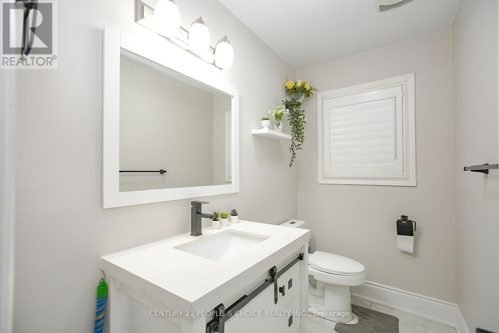 Main - 37 Deerglen Drive, Brampton, Ontario  L6R 1M3 - Photo 21 - W12216657
