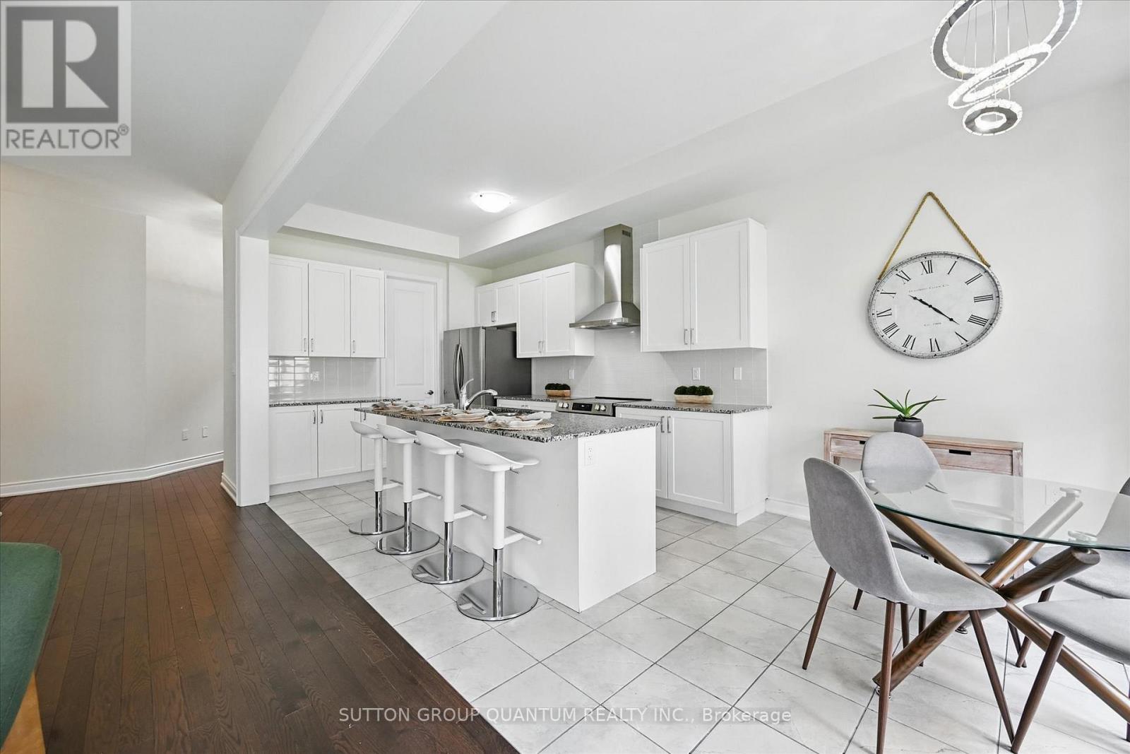 58 William Crawley Way, Oakville, Ontario  L6H 0Y7 - Photo 9 - W12216688