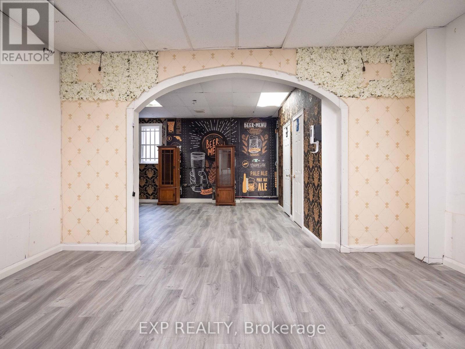 3052 Dundas Street W, Toronto, Ontario  M6P 1Z7 - Photo 16 - W12216692