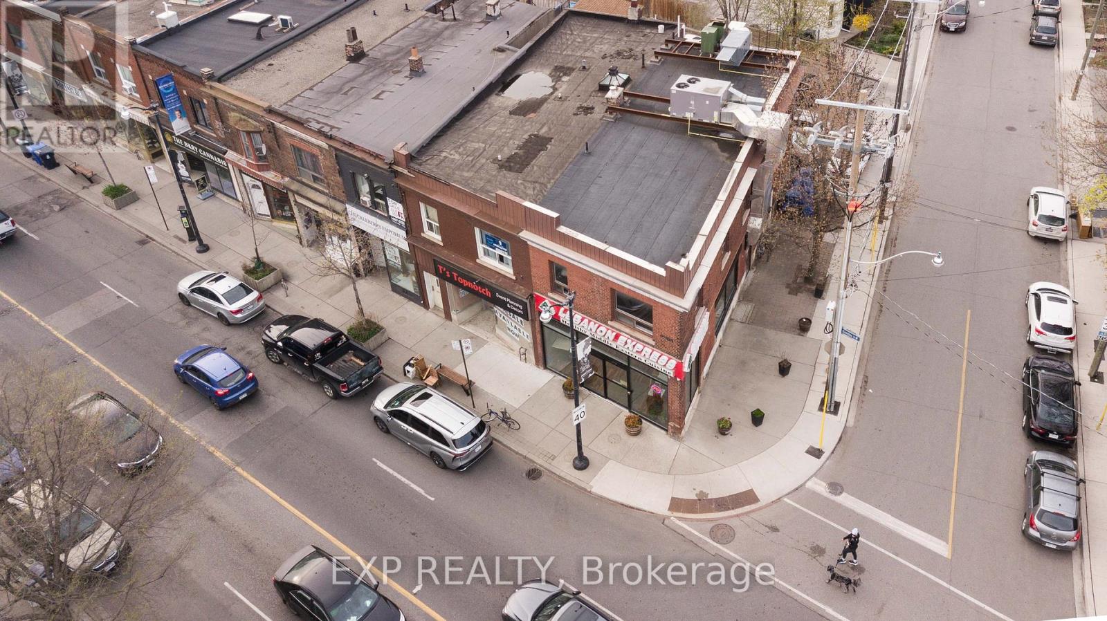 3052 Dundas Street W, Toronto, Ontario  M6P 1Z7 - Photo 2 - W12216692