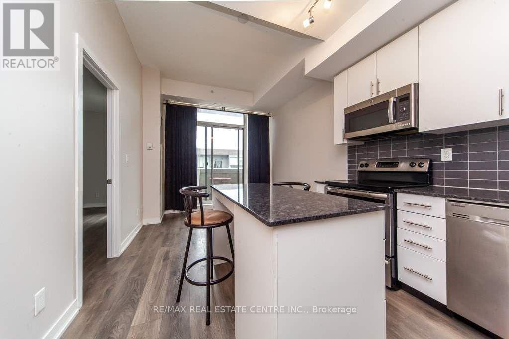 401 - 1284 Guelph Line, Burlington, Ontario  L7P 2S9 - Photo 10 - W12216724