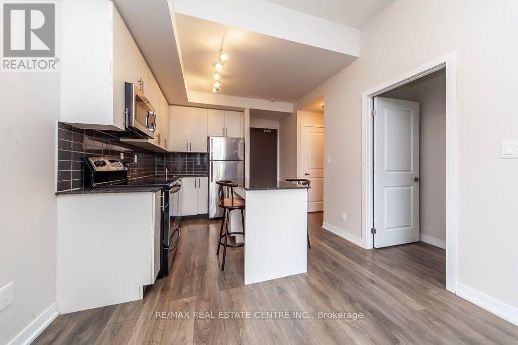 401 - 1284 Guelph Line, Burlington, Ontario  L7P 2S9 - Photo 14 - W12216724