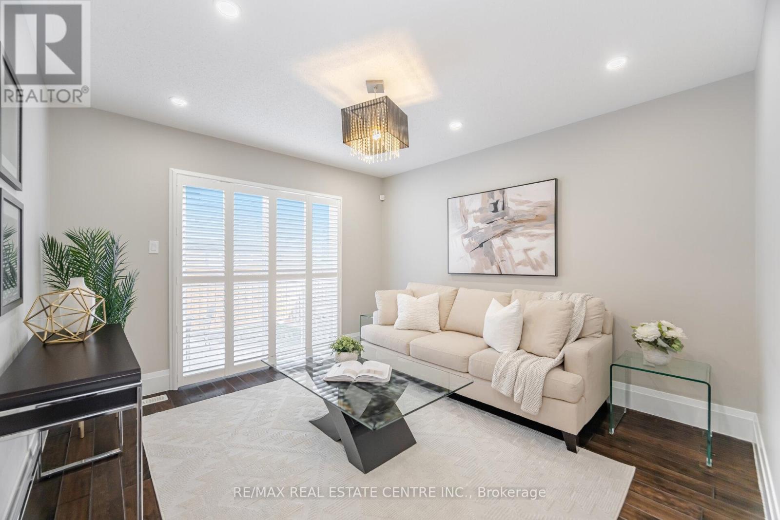 949 Rigo Crossing, Milton, Ontario  L9T 8C5 - Photo 15 - W12216760