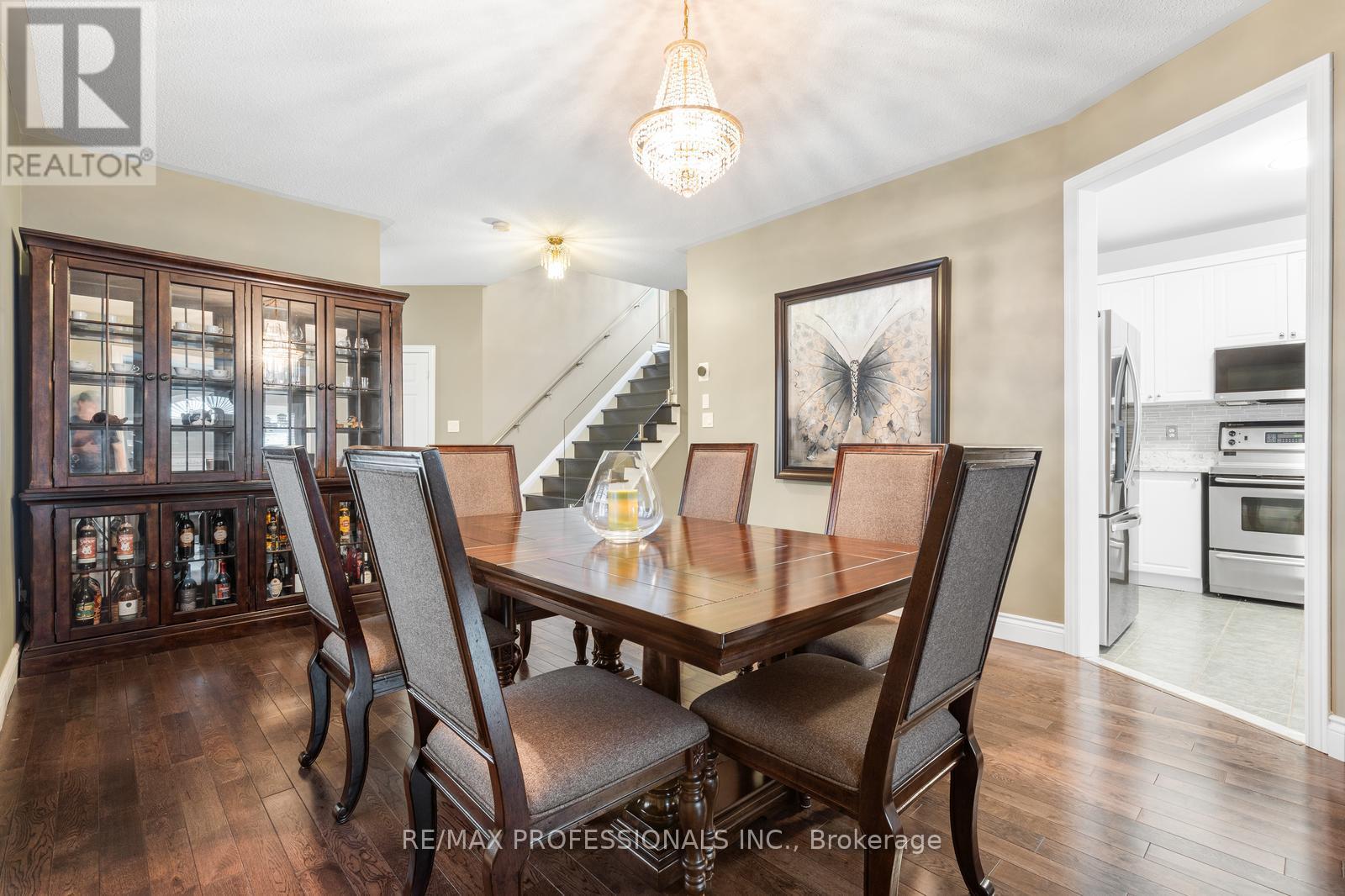 4797 Half Moon Grove, Mississauga, Ontario  L5M 7R7 - Photo 8 - W12216776