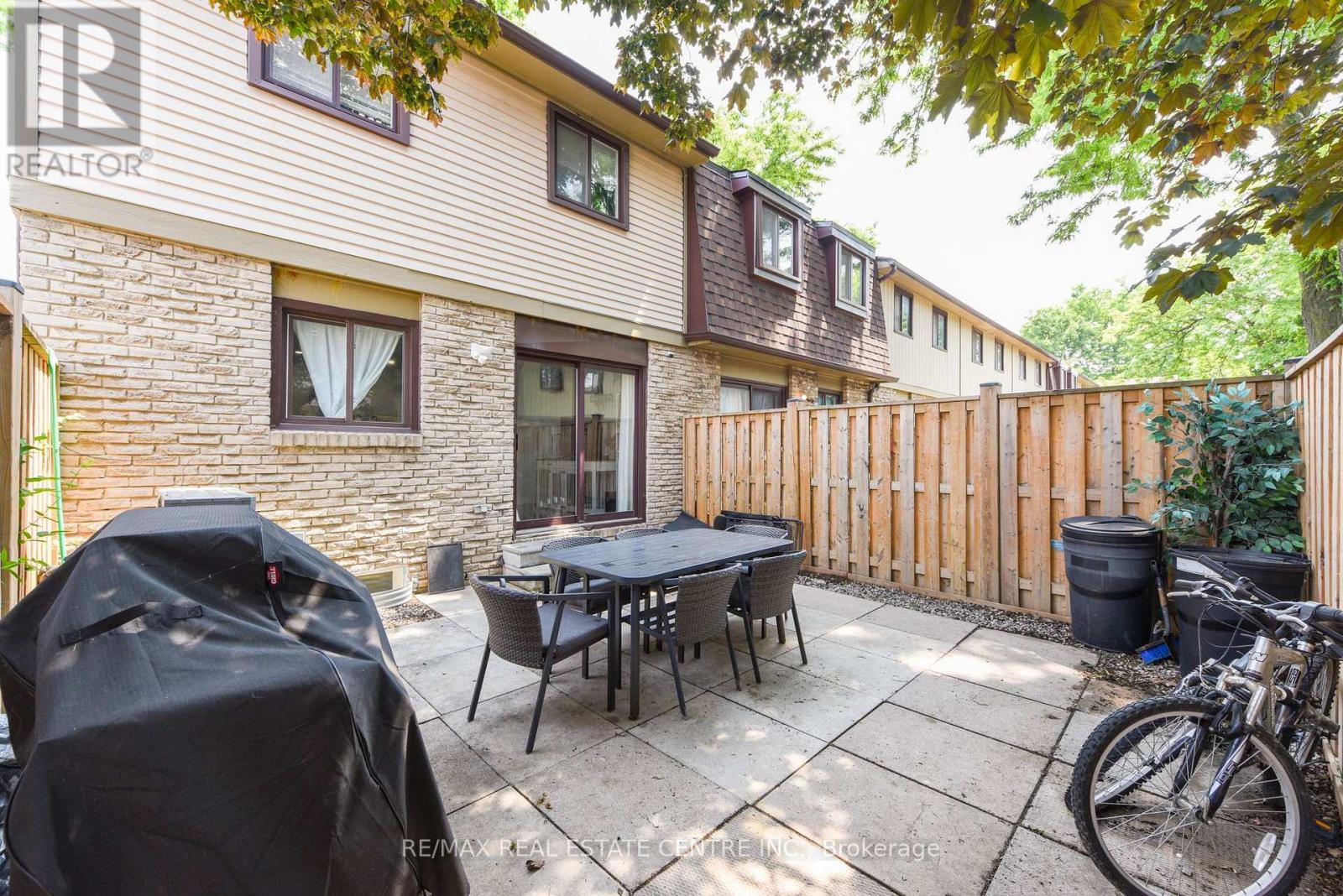 81 - 105 Hansen Road, Brampton, Ontario  L6V 3C9 - Photo 36 - W12216797
