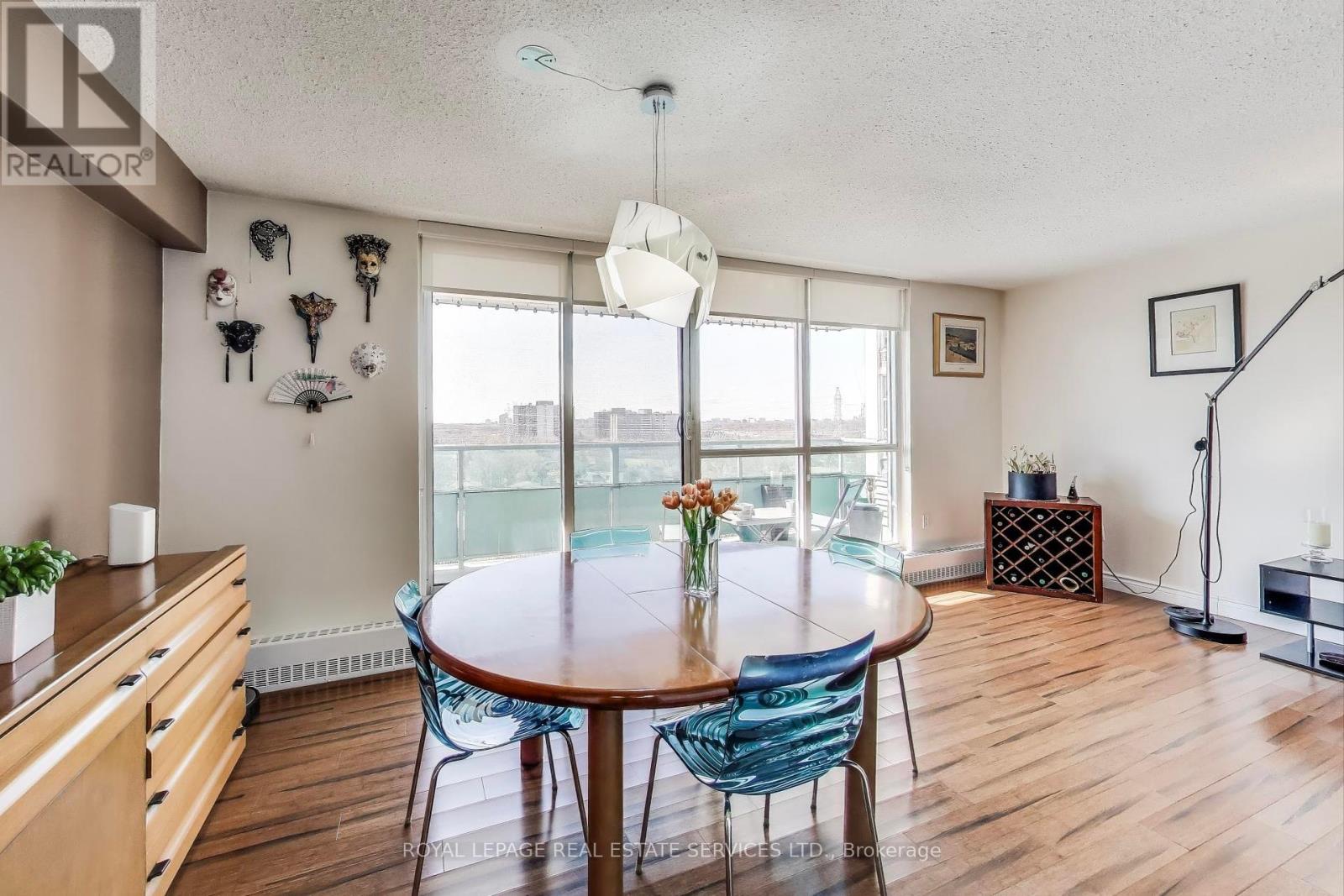1008 - 44 Longbourne Drive, Toronto, Ontario  M9R 2M7 - Photo 12 - W12216800