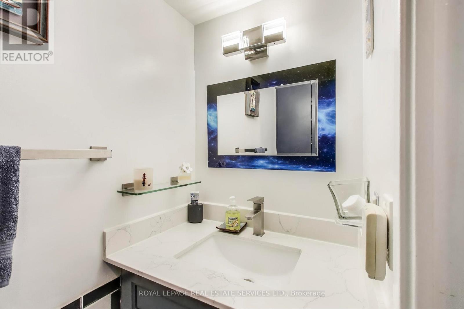 1008 - 44 Longbourne Drive, Toronto, Ontario  M9R 2M7 - Photo 18 - W12216800