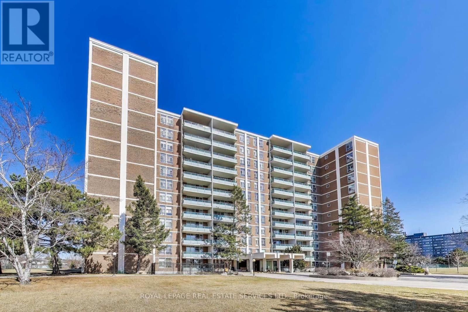 1008 - 44 Longbourne Drive, Toronto, Ontario  M9R 2M7 - Photo 2 - W12216800