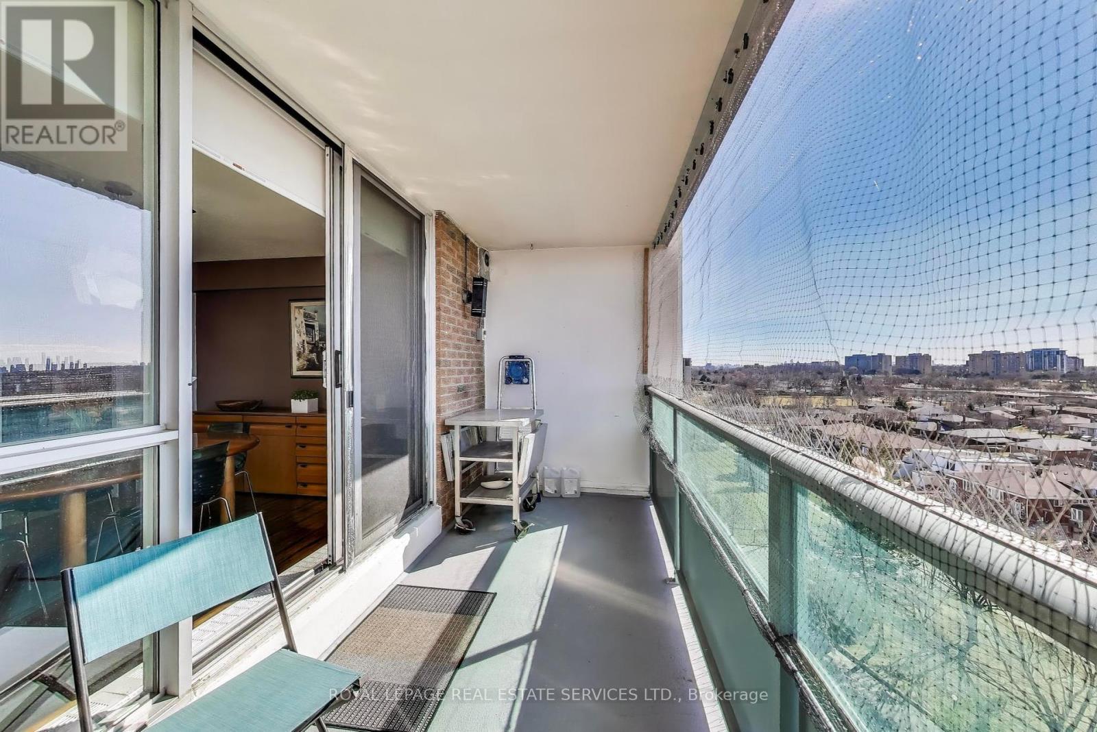 1008 - 44 Longbourne Drive, Toronto, Ontario  M9R 2M7 - Photo 24 - W12216800