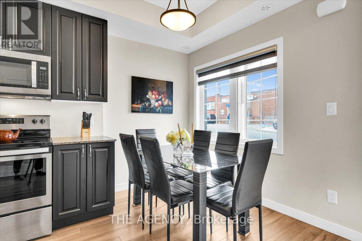 7 Forbes Avenue, Toronto (Keelesdale-Eglinton West), Ontario  M6M 0B5 - Photo 11 - W12216822