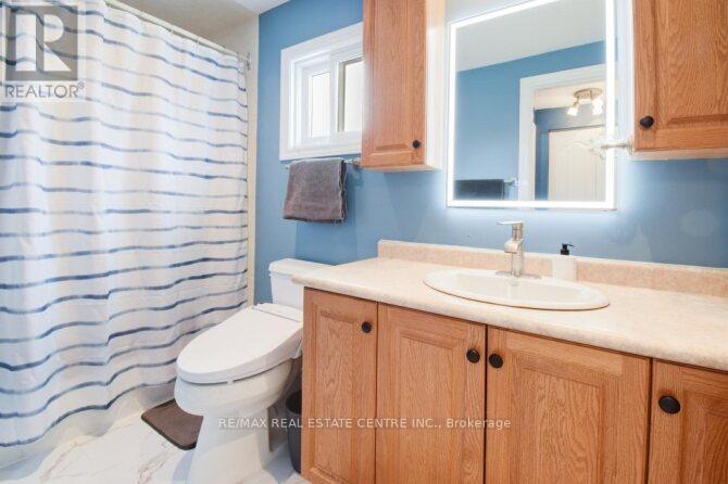 3018 Kilbride Court, Mississauga, Ontario  L5N 3C5 - Photo 21 - W12216828